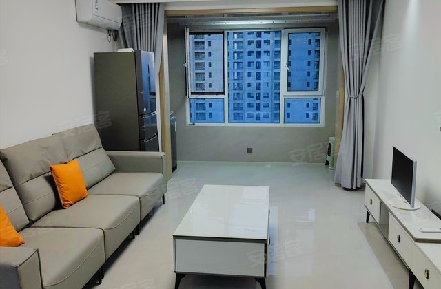 鱼包头社区3室2厅110㎡70万二手房图片