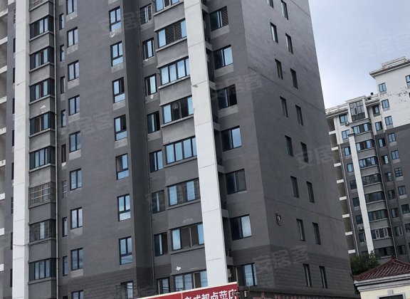 源宏公馆3室2厅111㎡82万二手房图片