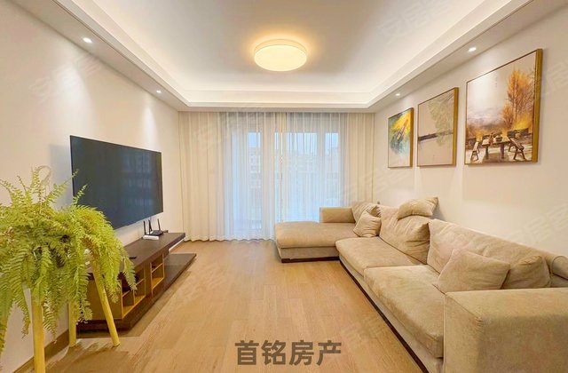 保利悦玺3室2厅119.6㎡175万二手房图片