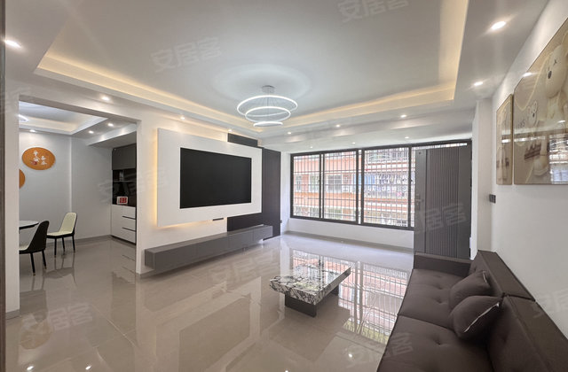 宝翠园3室2厅100㎡30万二手房图片