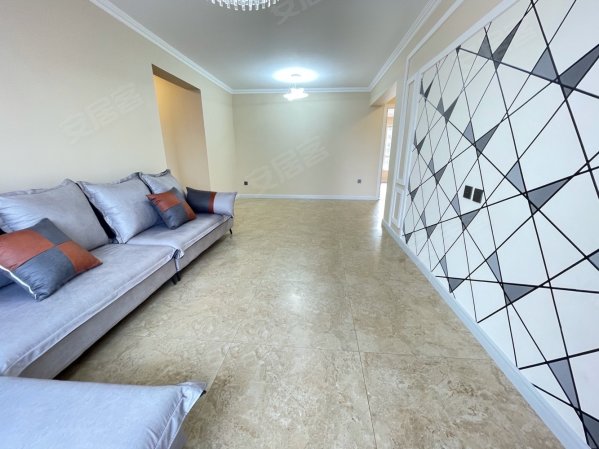 宗裕城封闭小区温泉入户拎包即住!