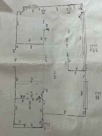 雍华庭3室2厅2卫130.71㎡南67.9万