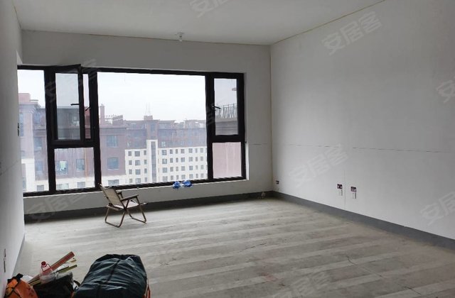 星河凤朝鸣庭3室2厅128㎡86万二手房图片