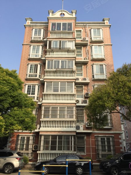 华馨苑(公寓住宅)