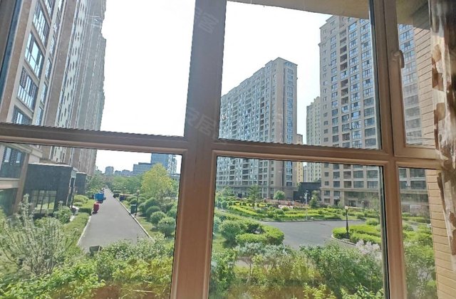 领秀城3室2厅136㎡71.8万二手房图片