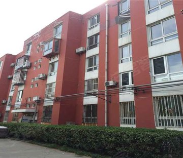 新上房源 交易有  金华园 3室2厅精装低楼层