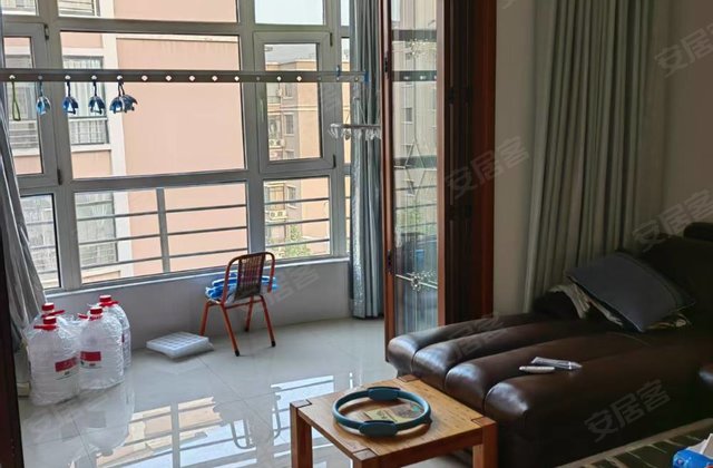 奥运福园4室2厅164㎡69.8万二手房图片