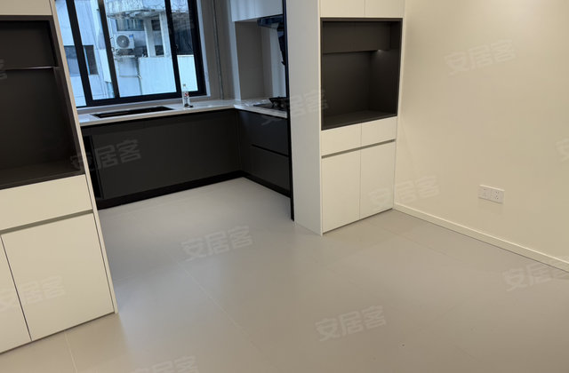 润华名座3室2厅135㎡142万二手房图片