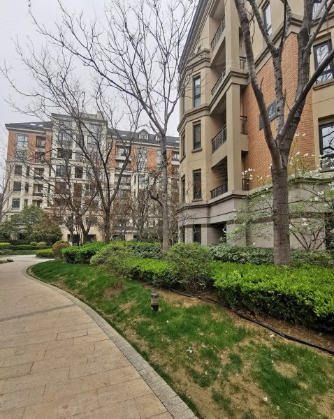 绿城百合公寓(风荷苑)