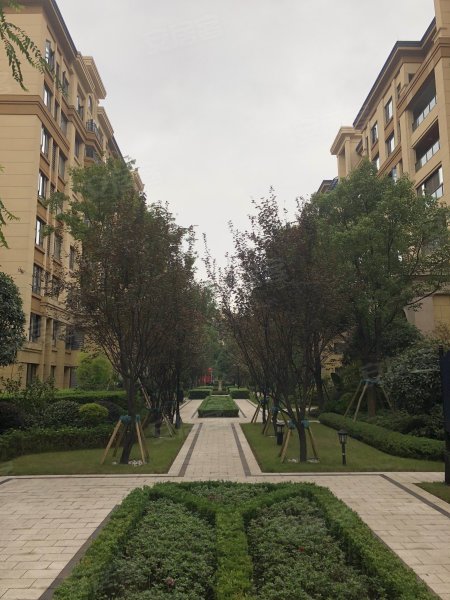 融创凡尔赛花园(一期别墅)