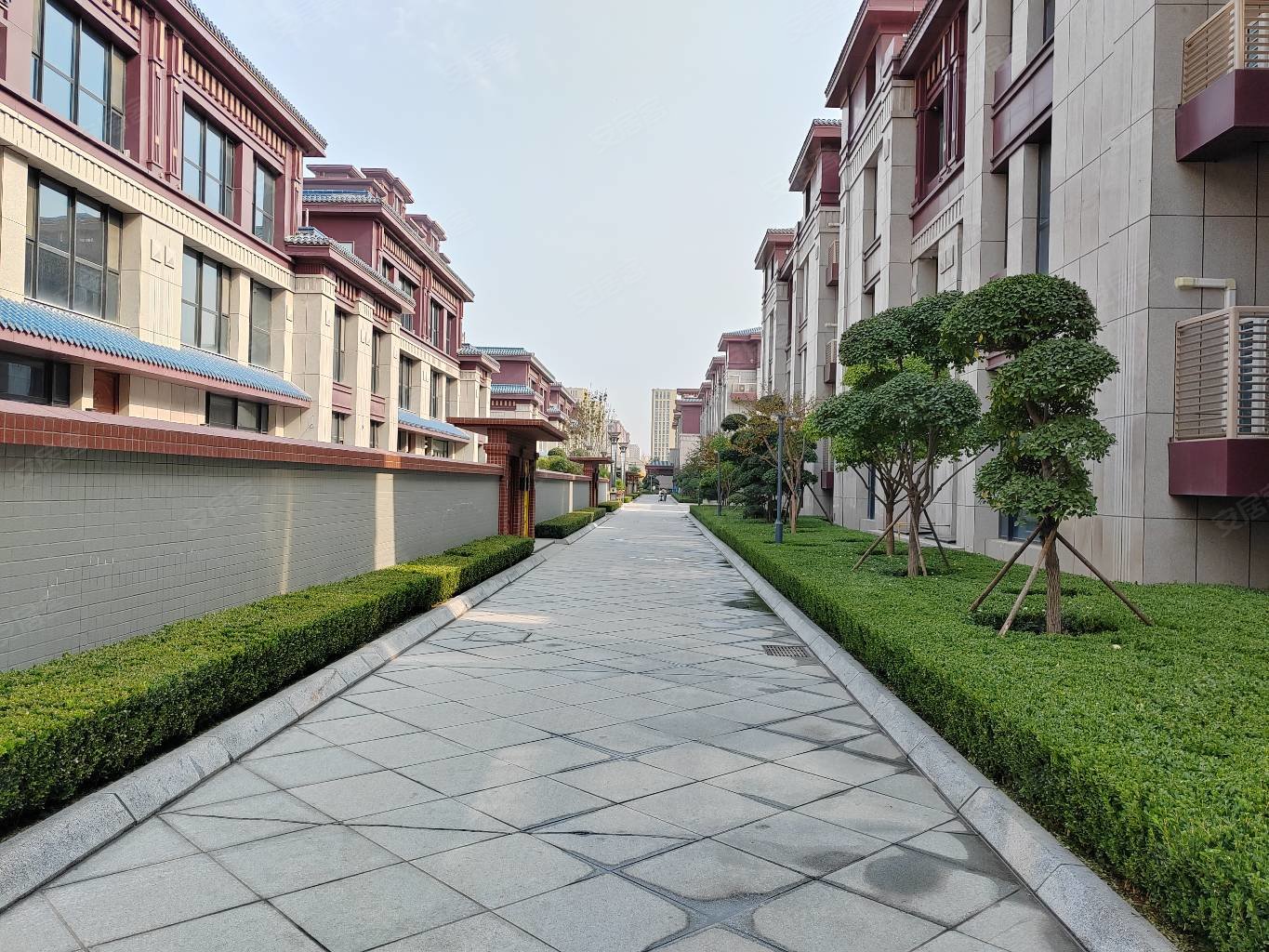 民泰龙泰贵府别墅