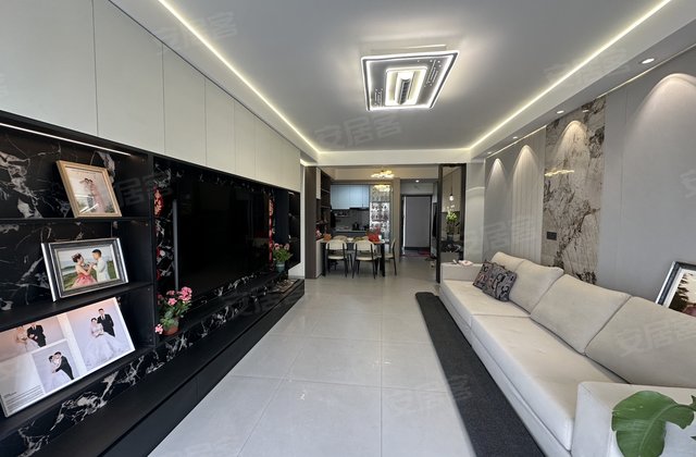 德鸿迎宾府3室2厅118㎡89万二手房图片