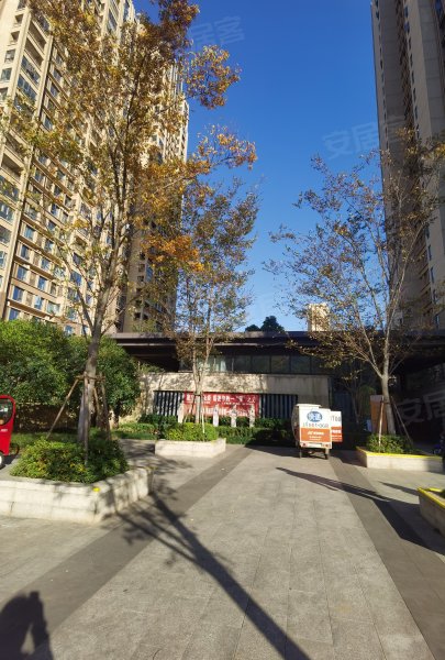 绿地国际博览城御珑