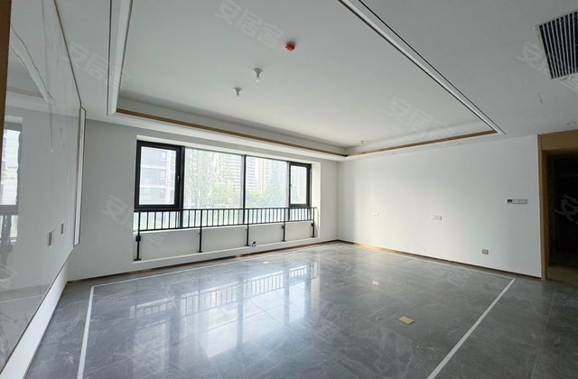 绿地凤栖澜玥2室2厅139.77㎡185万二手房图片