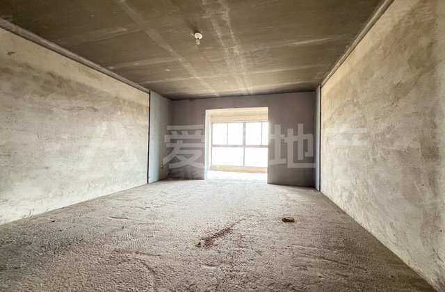 旗滨公园里5室2厅192㎡88.6万二手房图片