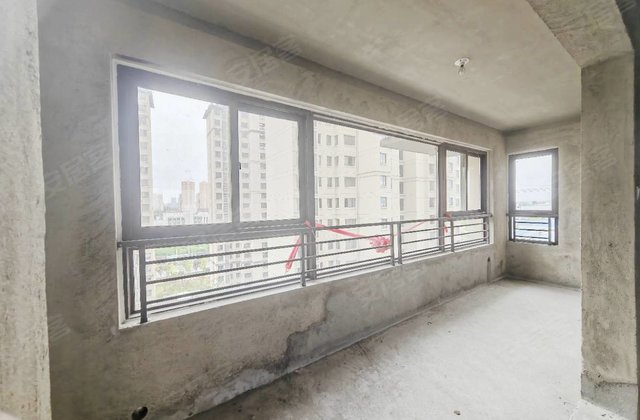 中丹新城学府3室2厅118㎡56万二手房图片