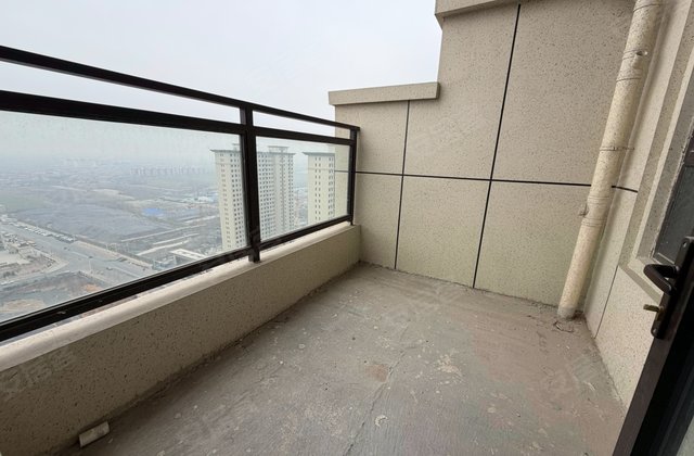 润腾臻园3室2厅135㎡82.4万二手房图片