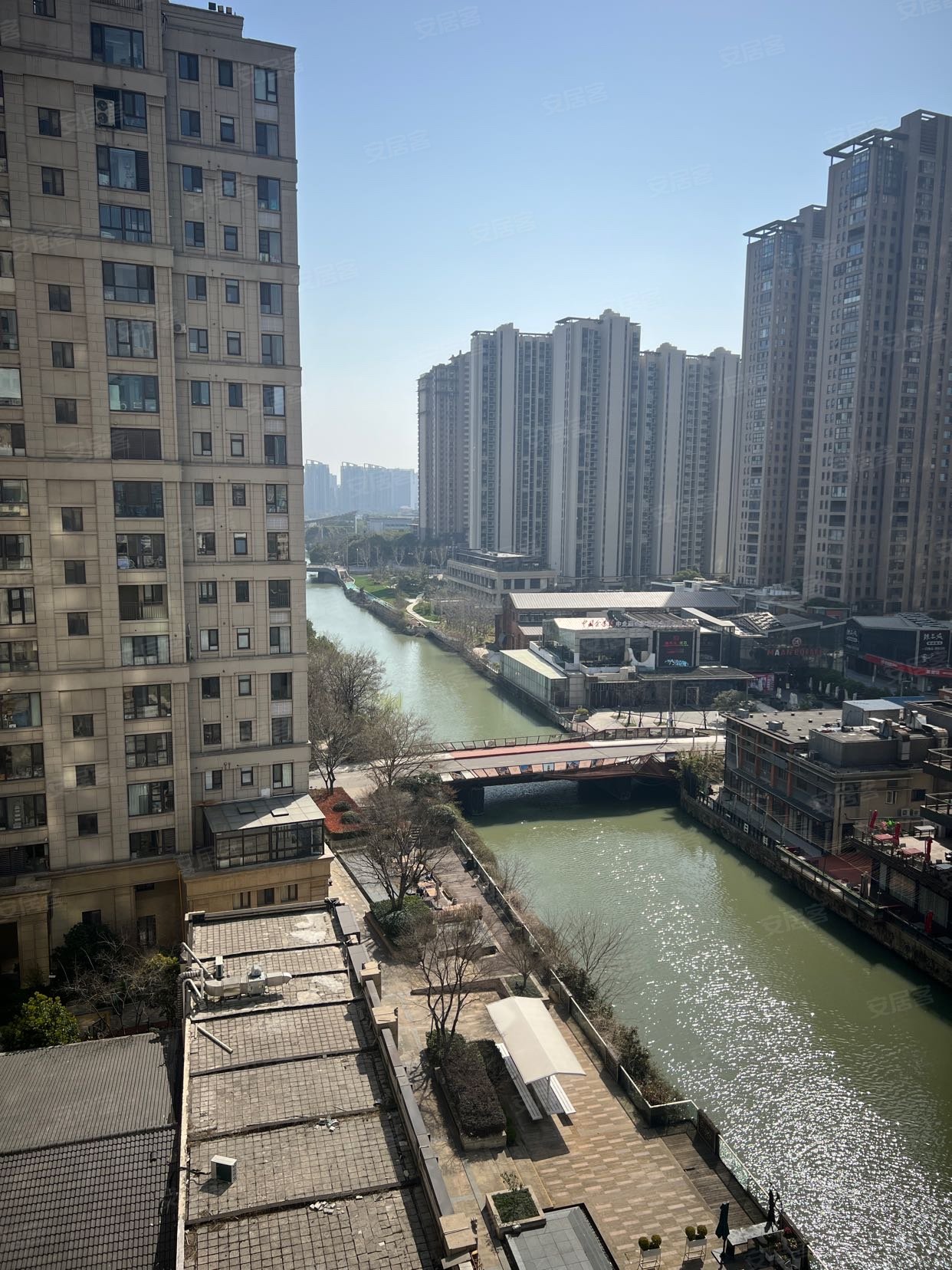 无锡房产网>无锡二手房>梁溪二手房>五爱路二手房>绿地西水东海铂>