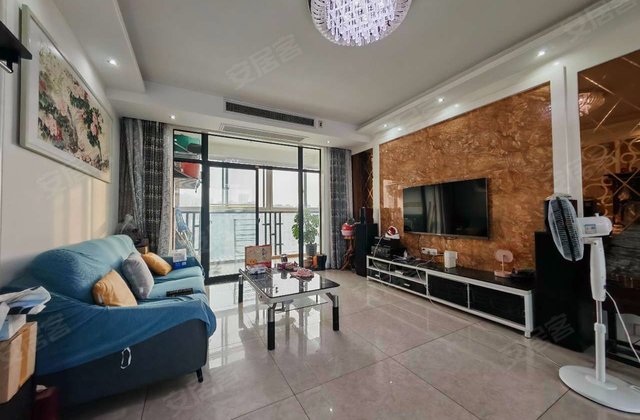 世贸官邸3室2厅134.5㎡105万二手房图片