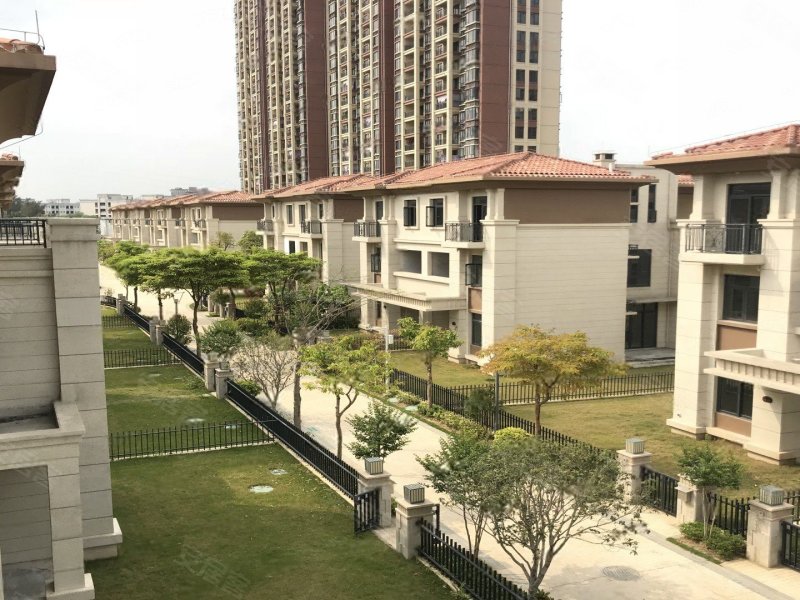 光大江与城(别墅)