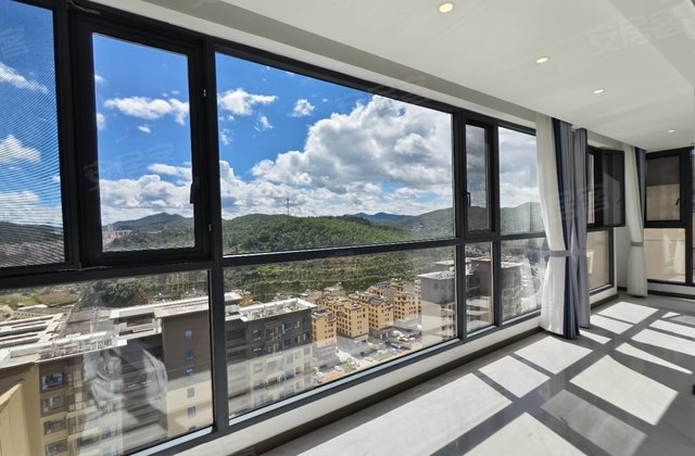 彝人古镇4室2厅132㎡43.8万二手房图片