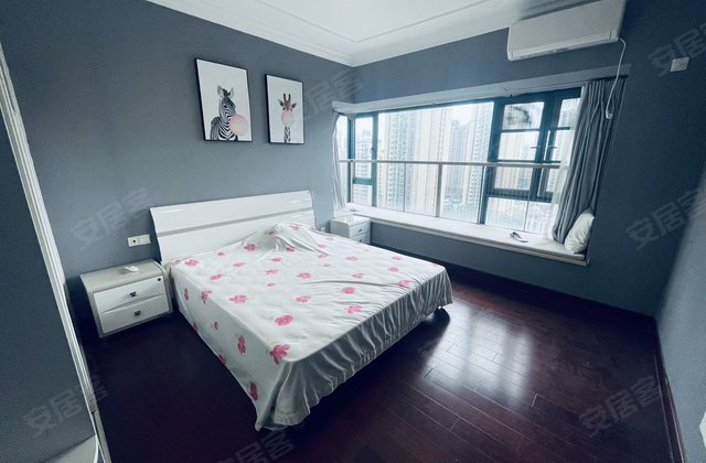 恒大名都4室2厅163.7㎡260万二手房图片