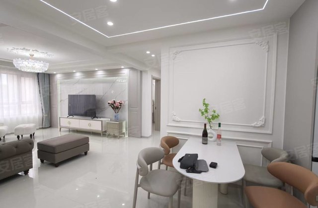 磊邦公馆3室2厅105㎡45.8万二手房图片