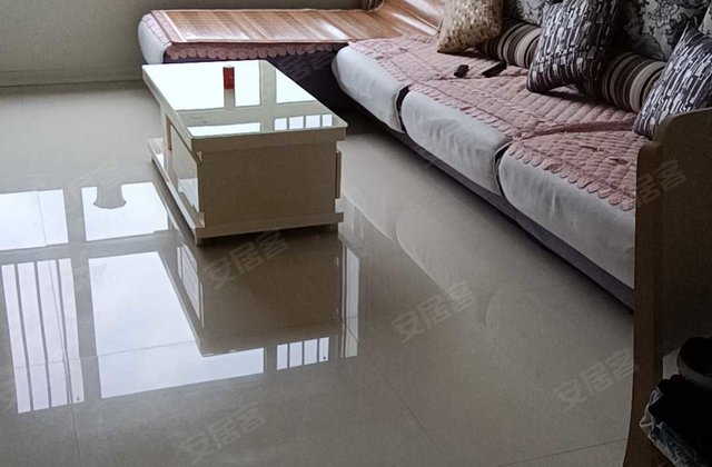 隆昌琉森小镇A区2室1厅83㎡39.5万二手房图片