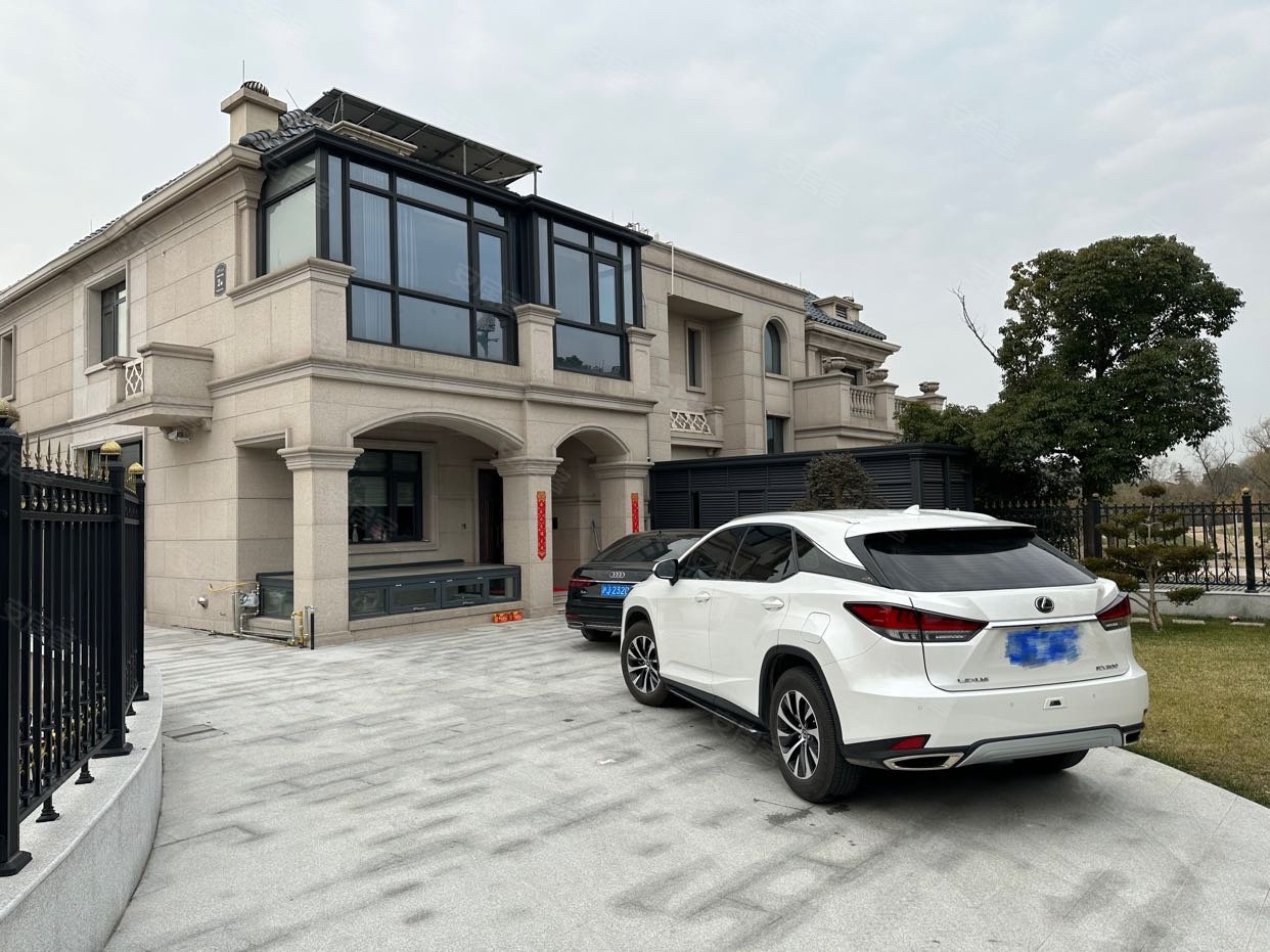 碧桂园凤凰岛6室5厅8卫