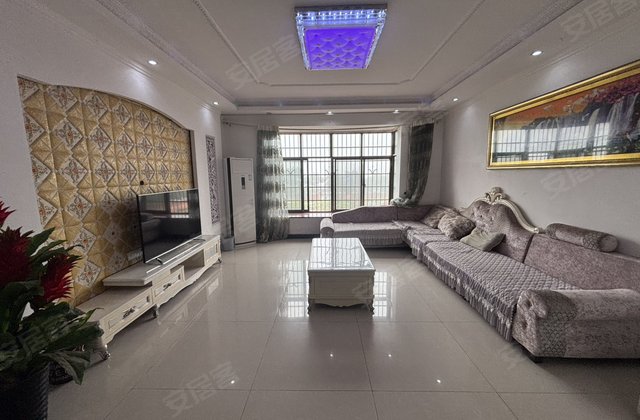 兴湘市场4室2厅140㎡39.8万二手房图片