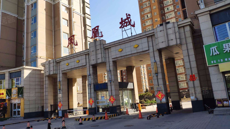 阳泉凤凰城小区图片