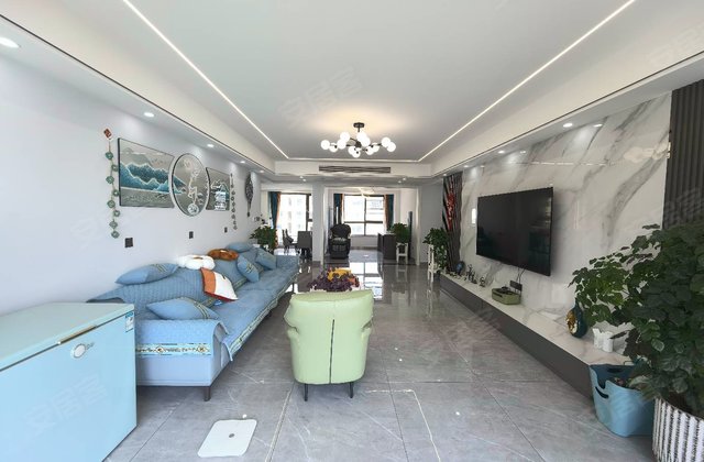 世纪城赏江苑4室2厅156㎡81.2万二手房图片