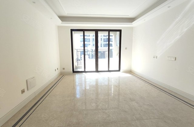 万科威高翡翠公园3室2厅119.58㎡120万二手房图片