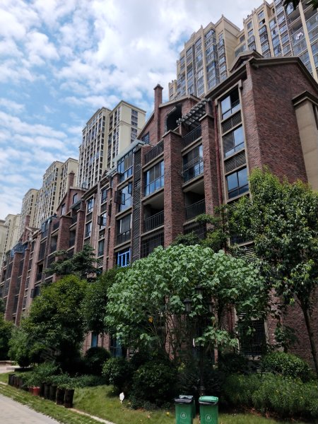 鸿都英伦星海湾,船山大道22号-衡阳鸿都英伦星海湾二手房,租房,房价