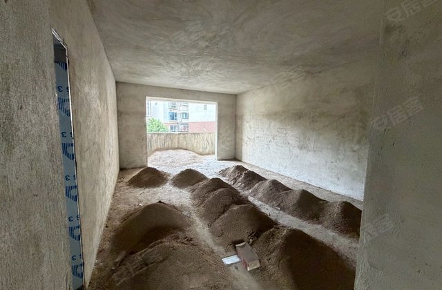 原地税局小区3室2厅138.24㎡38万二手房图片