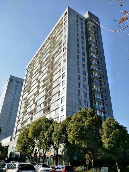 康桥半岛国际公寓 