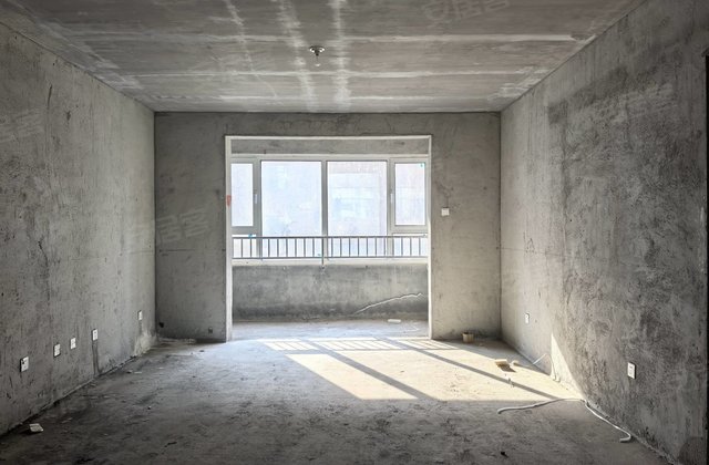 清华上苑4室2厅152㎡60万二手房图片