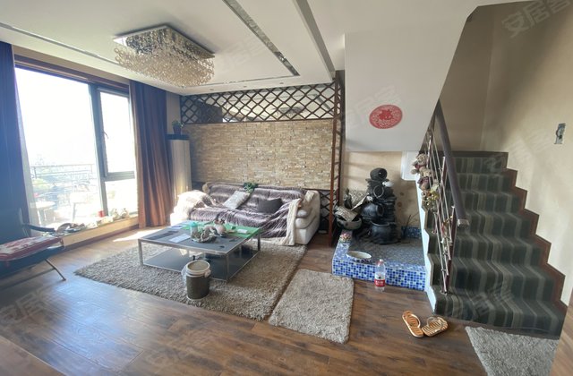 龙泊圣地云顶2室2厅109㎡85万二手房图片