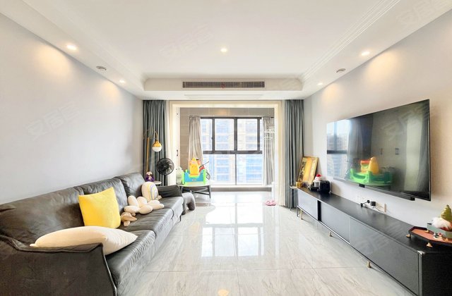 融创荣域(溪岸景园二区50-63)3室2厅108.22㎡86.8万二手房图片