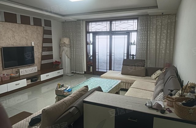 香溪丽舍3室2厅142㎡58万二手房图片