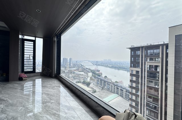 中南春风南岸2室2厅120㎡129万二手房图片