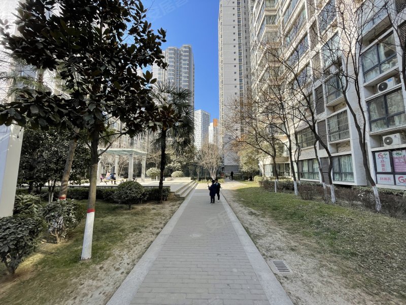 金泰假日花城北区