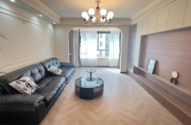 中天星河湾3室2厅118㎡66.6万二手房图片