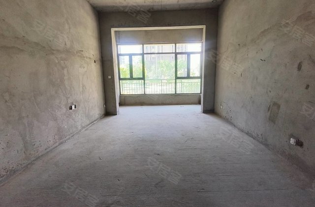 恒大御澜庭3室1厅106㎡35万二手房图片