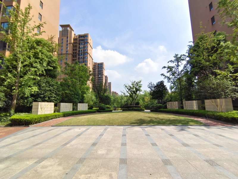 新虹桥首府(公寓住宅)