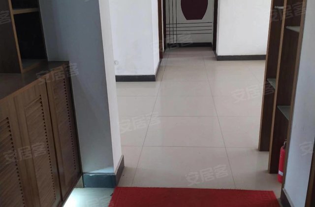 乾丰步行街2号小区3室2厅151㎡45万二手房图片