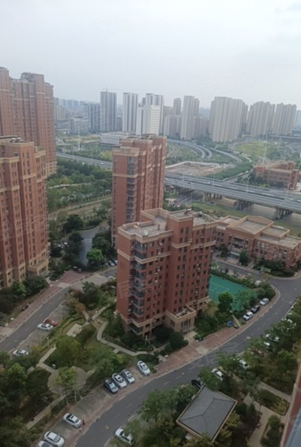 愿景城(b区)高楼层采光充足 临地铁 交通便利 房东直卖
