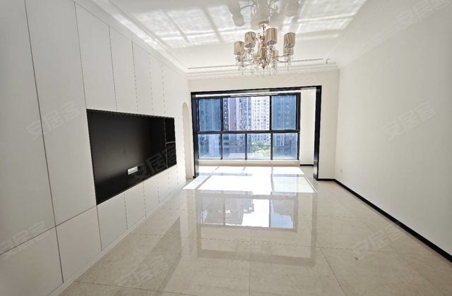 恒大御府4室2厅146㎡79万二手房图片