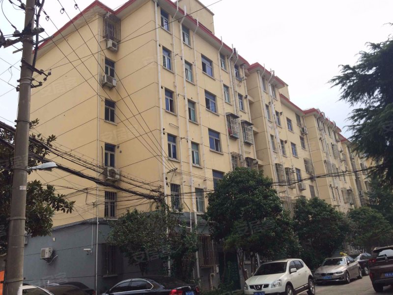 新德路506弄小区 