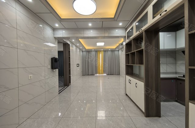 翰林华府5室2厅141㎡56万二手房图片